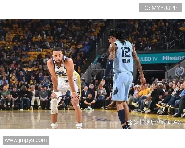 2014年勇士与灰熊激战回顾：一场篮球对决的精彩瞬间与战术较量