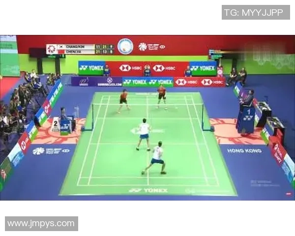 尤尼克斯与红星的巅峰对决谁能在赛场上笑到最后