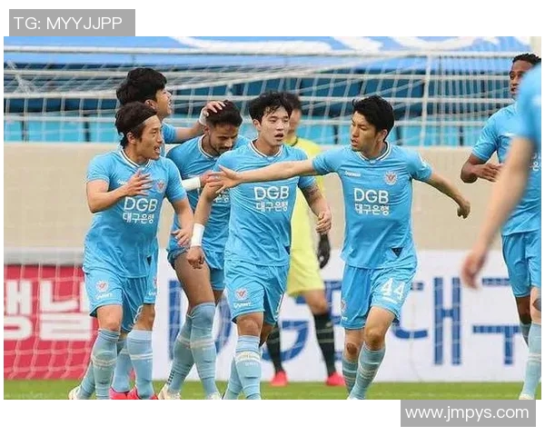 济州联与大邱FC激战正酣比分悬念引人关注 济州联与大邱FC激战正酣比分悬念引人关注
