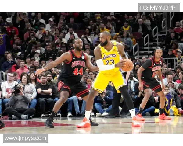 湖人与公牛对决数据分析11月22日比赛精彩回顾与统计解读 湖人与公牛对决数据分析11月22日比赛精彩回顾与统计解读