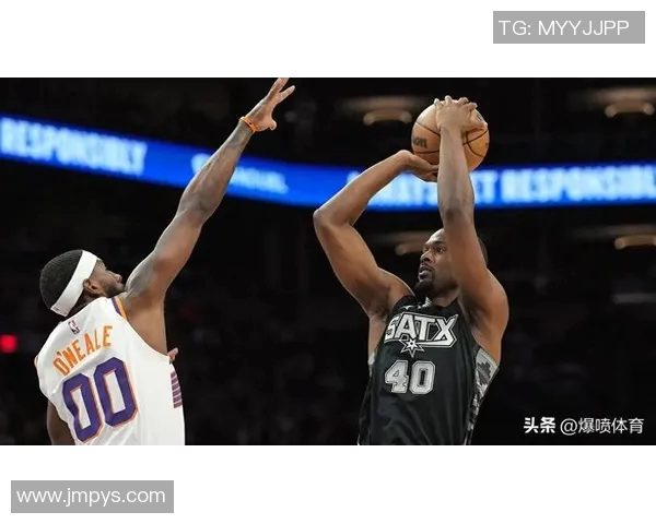 激战十季后赛马刺与小牛的巅峰对决回顾与分析