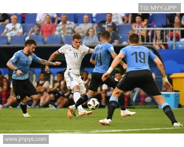 2018年世界杯小组赛埃及对阵乌拉圭精彩回顾与赛后分析