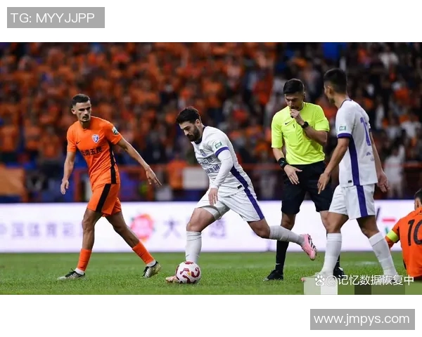 R马与高拉特的巅峰对决谁将成为中超赛场的传奇之星 R马与高拉特的巅峰对决谁将成为中超赛场的传奇之星