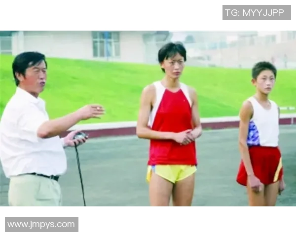 专访周丽揭秘英雄联盟成功背后的策略与故事