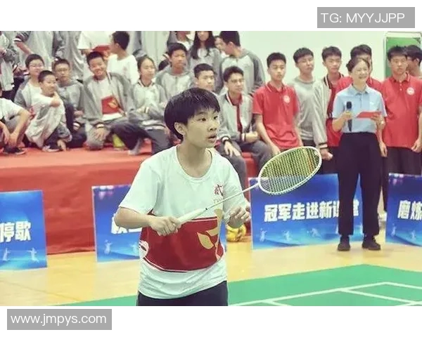 聚焦西安羽毛球队的速度与技巧探索助力运动员成长与发展