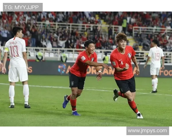 科赫队与卡塔尔竞技队的精彩对决引发球迷热议与期待 科赫队与卡塔尔竞技队的精彩对决引发球迷热议与期待