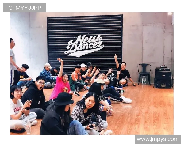 西安街舞队包夹战术分析与表现评估探讨