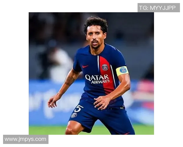 马尔基尼奥斯：从天才少年到足球场上的坚固防线之星