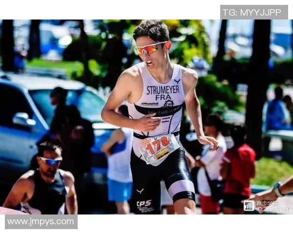 深圳极限运动队在马拉松大满贯中的默契配合与精彩表现分析